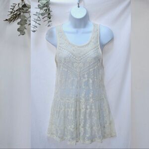 Lace peplum tank